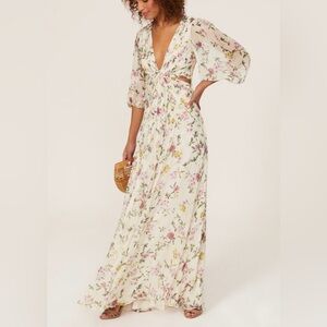 Monique Lhuillier Dress